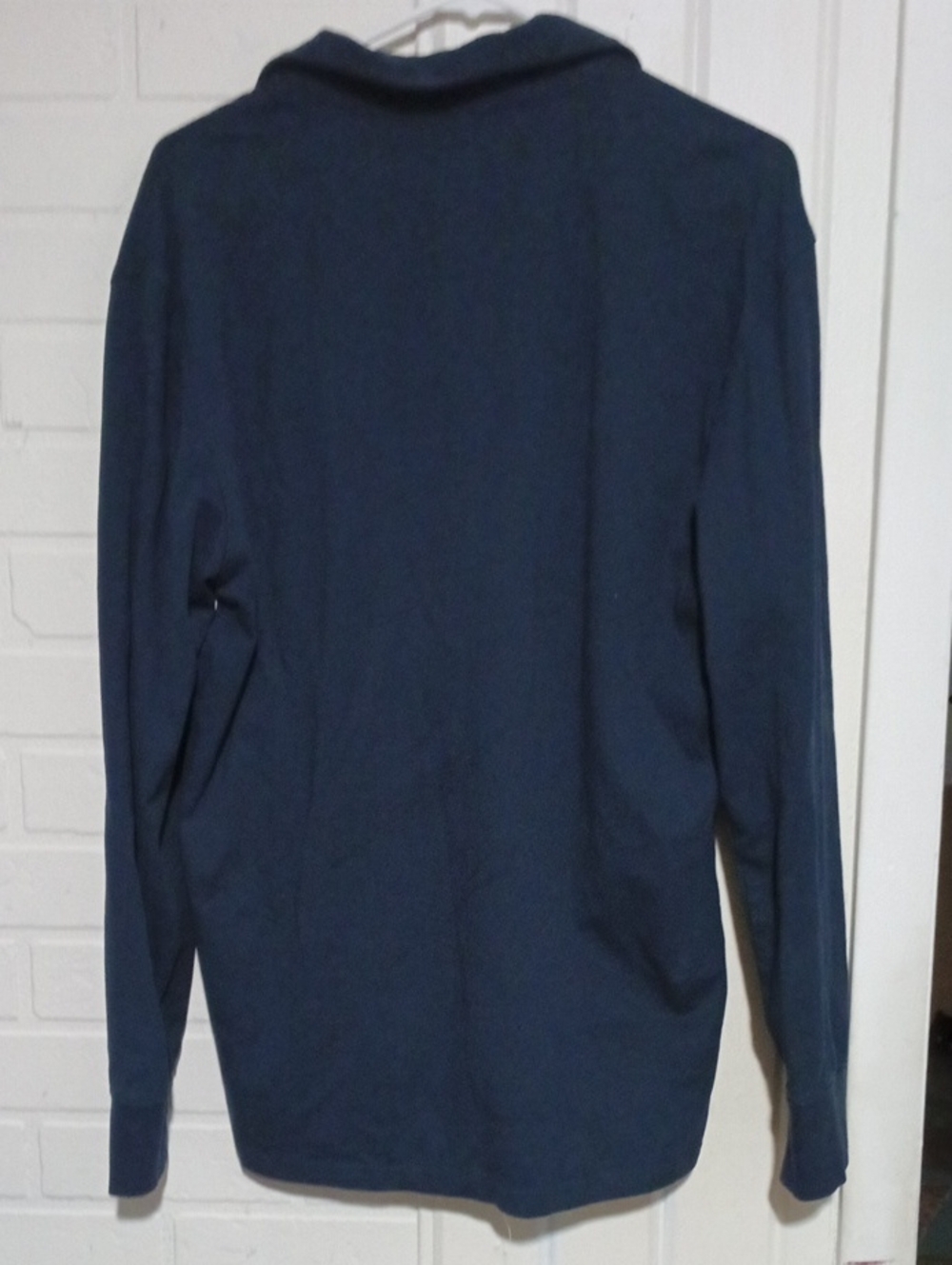 Goodfellow & Co Men’s Navy Blue Long-Sleeve Rugby Sweater with White Stripe - Picture 4 of 4